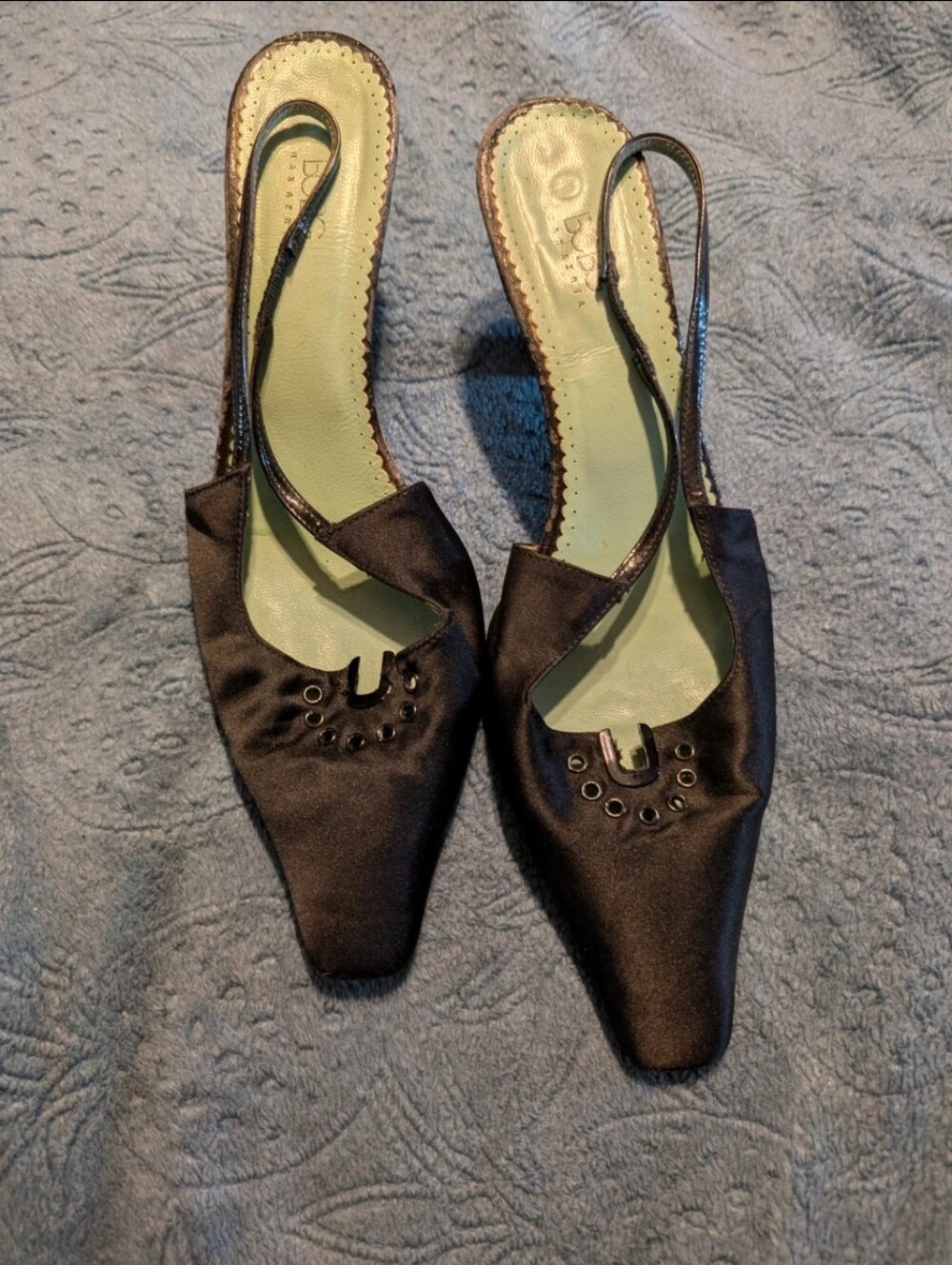 VTG Y2K BCBG Max Azria Black Satin Grommet Pointed Toe Slingback Heels Italy 10B